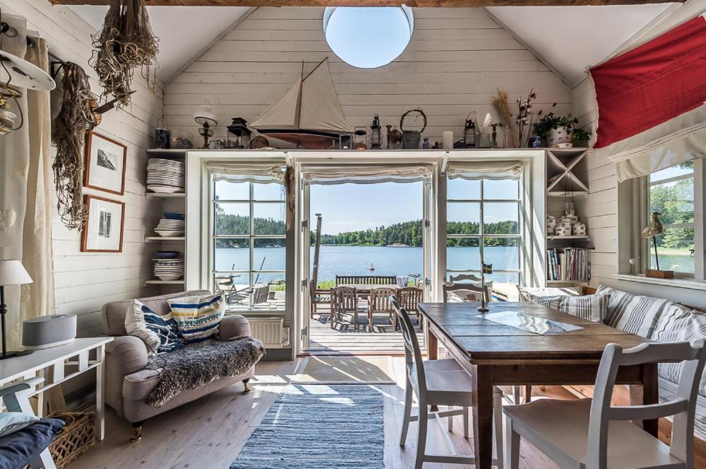 Sjoestuga Myttinge Värmdö エクステリア 写真