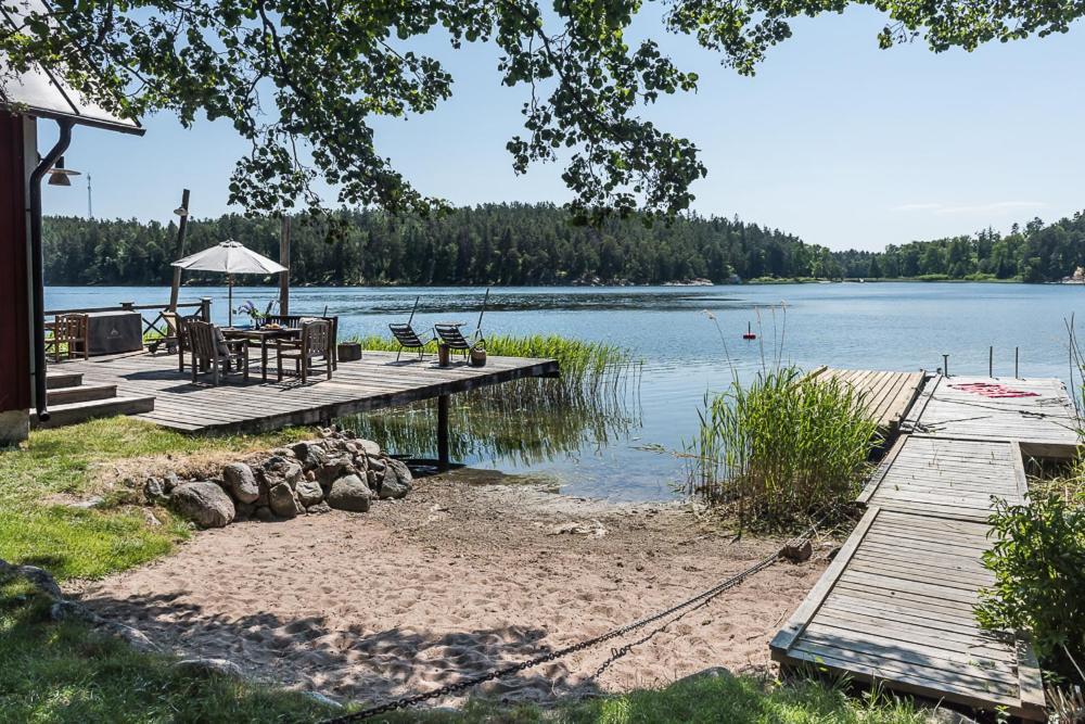 Sjoestuga Myttinge Värmdö エクステリア 写真